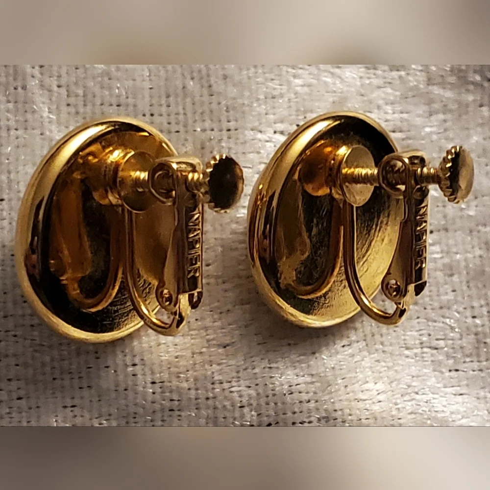 Vintage Napier Shiny Bright Gold Tone White Faux Pearl Clip On Earrings